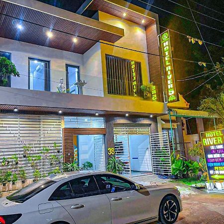 Long Xuyên River Hotel 5 מראה חיצוני תמונה
