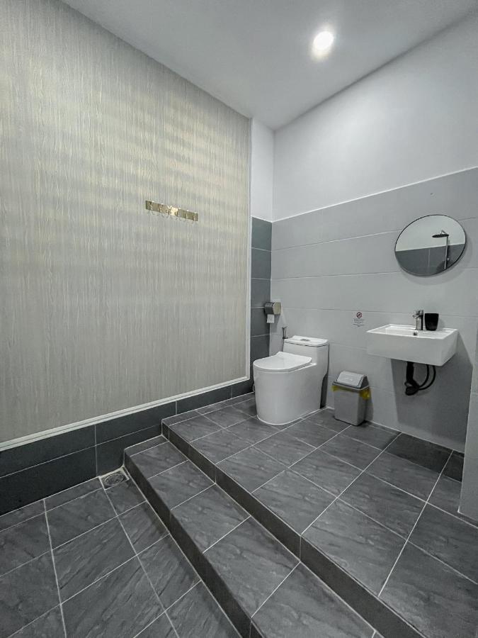 Long Xuyên River Hotel 5 מראה חיצוני תמונה