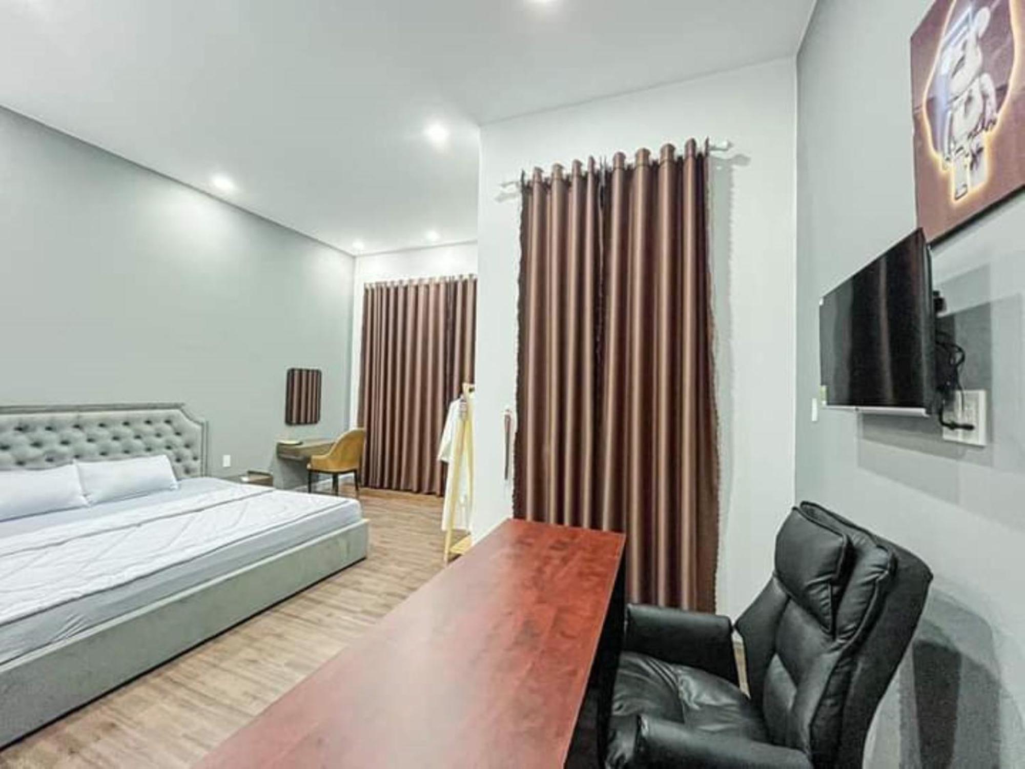Long Xuyên River Hotel 5 מראה חיצוני תמונה